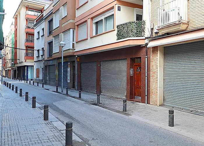 Nis * Lloret de Mar
